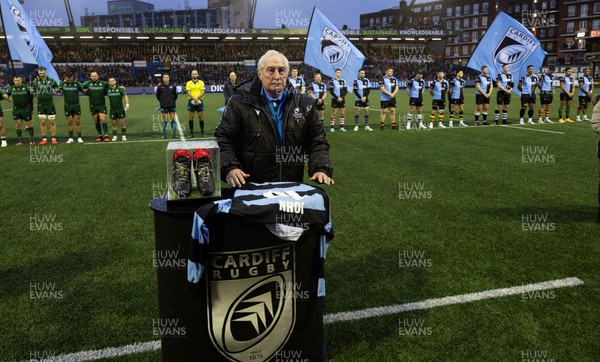 170224 - Cardiff Rugby v Connacht Rugby, United Rugby Championship - Sir Gareth Edwards leads former players and family  in tribute to legendary Cardiff, Wales and British Lions  outside half Barry John who died recently