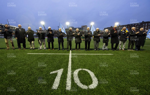 170224 - Cardiff Rugby v Connacht Rugby, United Rugby Championship - Former players line up in tribute to legendary Cardiff outside half Barry John who died recently