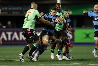 150526 - Cardiff Rugby v DHL Stormers - United Rugby Championship - Taine Basham of Cardiff is tackled by Adre Smith and JJ Kotze of Stormers 