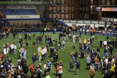 150526 - Cardiff Rugby v DHL Stormers - United Rugby Championship - Fans on the field after the game