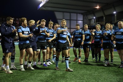 150526 - Cardiff Rugby v DHL Stormers - United Rugby Championship - Leigh Halfpenny in the Cardiff team huddle at full time