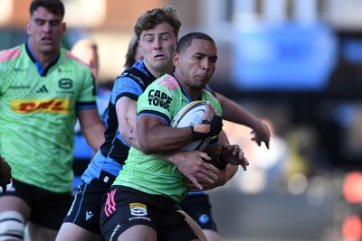 150526 - Cardiff Rugby v DHL Stormers - United Rugby Championship - Suleiman Hartzenberg of Stormers is challenged by Jacob Beetham of Cardiff Rugby