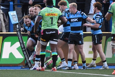 150526 - Cardiff Rugby v DHL Stormers - United Rugby Championship - Ioan Lloyd of Cardiff Rugby celebrates scoring a try with team mates