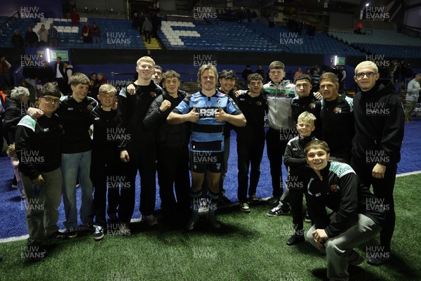 150526 - Cardiff Rugby v DHL Stormers - United Rugby Championship - Dan Thomas of Cardiff with fans at full time