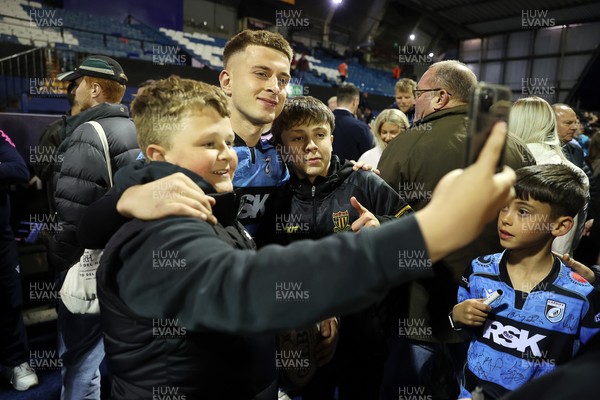 150526 - Cardiff Rugby v DHL Stormers - United Rugby Championship - Cameron Winnett of Cardiff with fans at full time