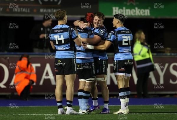 150526 - Cardiff Rugby v DHL Stormers - United Rugby Championship - Evan Lloyd of Cardiff celebrates with team mates at full time