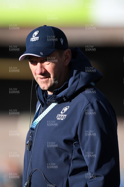 150526 - Cardiff Rugby v DHL Stormers - United Rugby Championship - Cardiff head coach, Corniel Van Zyl