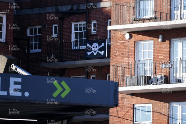 150526 - Cardiff Rugby v DHL Stormers - United Rugby Championship - A skull and bones flag above the stadium