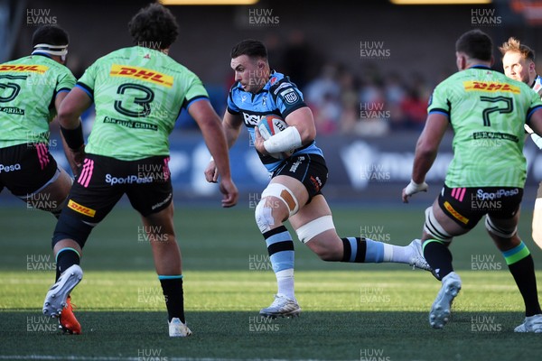 150526 - Cardiff Rugby v DHL Stormers - United Rugby Championship - Taine Basham of Cardiff Rugby is challenged by Neethling Fouche of Stormers