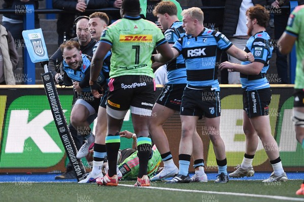 150526 - Cardiff Rugby v DHL Stormers - United Rugby Championship - Ioan Lloyd of Cardiff Rugby celebrates scoring a try with team mates