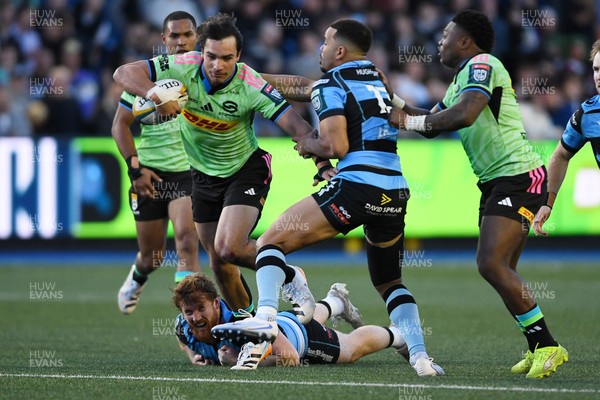 150526 - Cardiff Rugby v DHL Stormers - United Rugby Championship - Imad Khan of Stormers is challenged by Ben Thomas of Cardiff Rugby