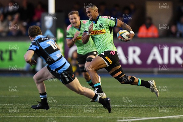 150526 - Cardiff Rugby v DHL Stormers - United Rugby Championship - Leolin Zas of Stormers is challenged by Tom Bowen of Cardiff Rugby