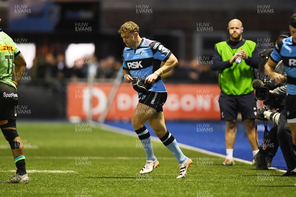 150526 - Cardiff Rugby v DHL Stormers - United Rugby Championship - Leigh Halfpenny of Cardiff Rugby enters the field for the last time