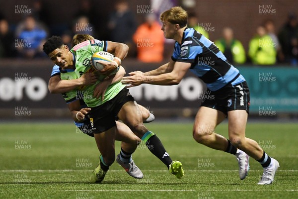 150526 - Cardiff Rugby v DHL Stormers - United Rugby Championship - Sacha Feinberg-Mngomezulu of Stormers is challenged by James Botham of Cardiff Rugby