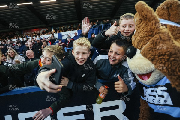 151022 - Cardiff Rugby v Dragons RFC - BKT United Rugby Championship - Fans with bruiser the bear