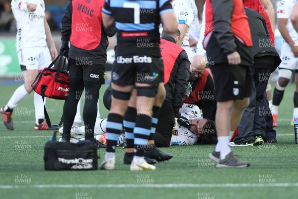151022 - Cardiff Rugby v Dragons RFC - United Rugby Championship - Taine Basham of Dragons receives treatment for an injury 