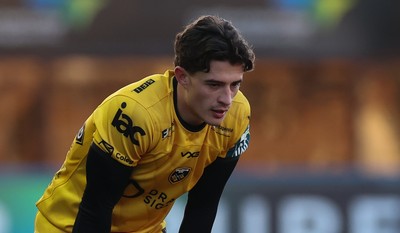 261225 - Cardiff Rugby v Dragons RFC, United Rugby Championship - Che Hope of Dragons RFC