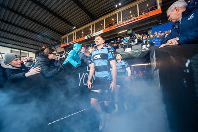 261225 - Cardiff Rugby v Dragons RFC - United Rugby Championship - Alex Mann of Cardiff Rugby
