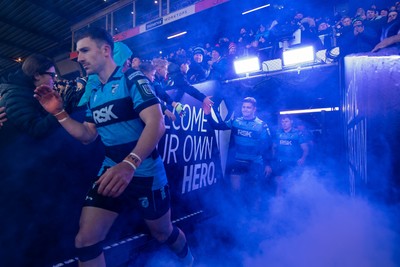 261225 - Cardiff Rugby v Dragons RFC - United Rugby Championship - Callum Sheedy of Cardiff Rugby
