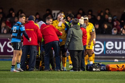 261225 - Cardiff Rugby v Dragons RFC - United Rugby Championship - Robert Hunt of Dragons is taken from the field injured