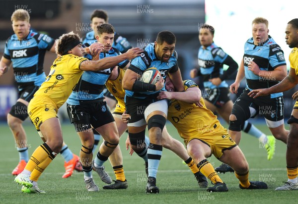 261225 - Cardiff Rugby v Dragons RFC, United Rugby Championship - Taulupe Faletau of Cardiff Rugby looks to break the Dragons defence