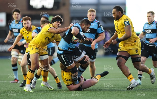 261225 - Cardiff Rugby v Dragons RFC, United Rugby Championship - Taulupe Faletau of Cardiff Rugby looks to break the Dragons defence