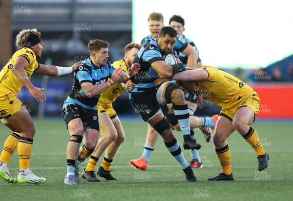 261225 - Cardiff Rugby v Dragons RFC, United Rugby Championship - Taulupe Faletau of Cardiff Rugby looks to break the Dragons defence