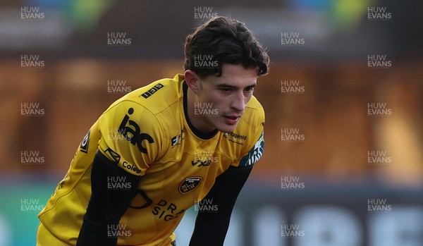 261225 - Cardiff Rugby v Dragons RFC, United Rugby Championship - Che Hope of Dragons RFC