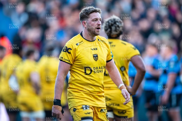 261225 - Cardiff Rugby v Dragons RFC - United Rugby Championship - Angus O’Brien of Dragons