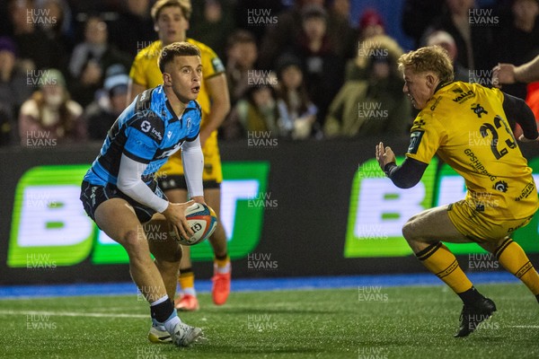 261225 - Cardiff Rugby v Dragons RFC - United Rugby Championship - Cam Winnett of Cardiff Rugby