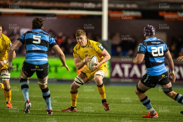 261225 - Cardiff Rugby v Dragons RFC - United Rugby Championship - Matthew Screech of Dragons