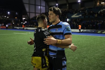 301124 - Cardiff Rugby v Dragons RFC - United Rugby Championship - Taine Basham of Dragons and Teddy Williams of Cardiff at full time