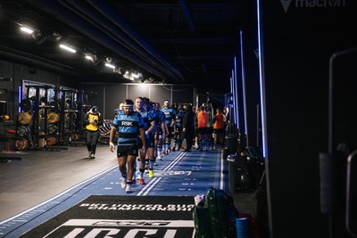 251025 - Cardiff Rugby v Edinburgh - United Rugby Championship - Liam Belcher of Cardiff leads the team out the changing room