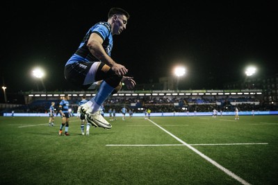 251025 - Cardiff Rugby v Edinburgh - United Rugby Championship - Josh Adams of Cardiff 