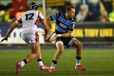 251025 - Cardiff Rugby v Edinburgh Rugby - United Rugby Championship - Ioan Lloyd of Cardiff Rugby