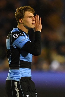 251025 - Cardiff Rugby v Edinburgh Rugby - United Rugby Championship - Jacob Beetham of Cardiff Rugby