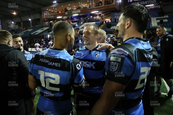 251025 - Cardiff Rugby v Edinburgh - United Rugby Championship - Dan Thomas of Cardiff at full time