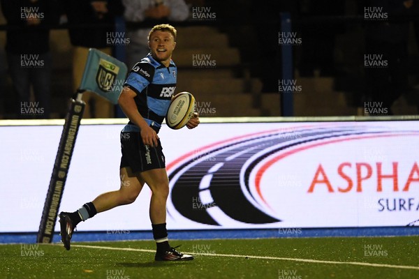 251025 - Cardiff Rugby v Edinburgh Rugby - United Rugby Championship - Tom Bowen of Cardiff Rugby