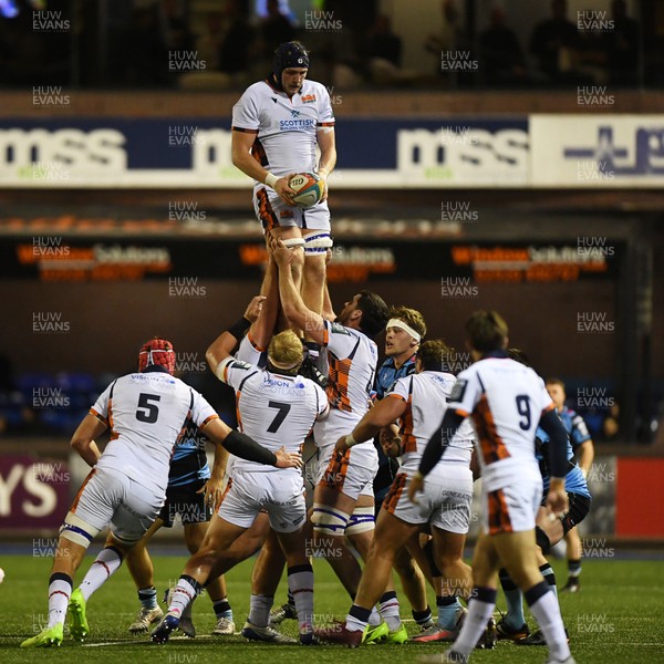 251025 - Cardiff Rugby v Edinburgh Rugby - United Rugby Championship - Liam McConnell of Edinburgh wins his line-out