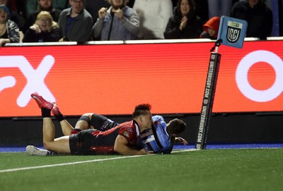 210325 - Cardiff Rugby v Emirates Lions - United Rugby Championship - Harri Millard of Cardiff runs in to score a try