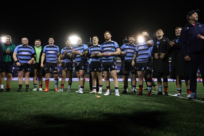 210325 - Cardiff Rugby v Emirates Lions - United Rugby Championship - Cardiff team huddle at full time