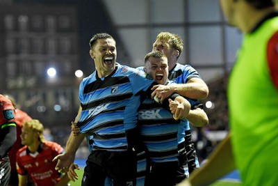 210325 - Cardiff Rugby v Emirates Lions - United Rugby Championship - Ben Donnell of Cardiff celebrates scoring a try with team mates