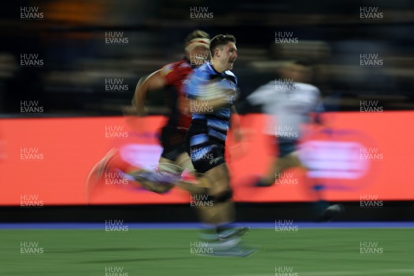 210325 - Cardiff Rugby v Emirates Lions - United Rugby Championship - Harri Millard of Cardiff runs in to score a try