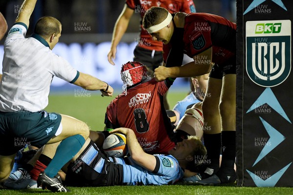 210325 - Cardiff Rugby v Emirates Lions - United Rugby Championship - Francke Horn of Emirates Lions celebrates scoring a try