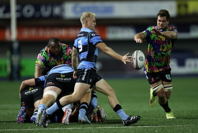 270925 - Cardiff Rugby v Emirates Lions - United Rugby Championship - Johan Mulder of Cardiff 