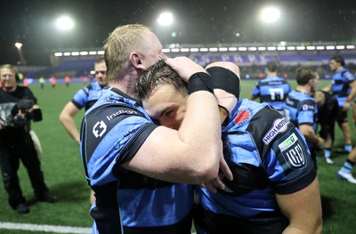 270925 - Cardiff Rugby v Emirates Lions - United Rugby Championship - Keiron Assiratti and Taine Basham of Cardiff 