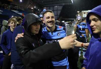270925 - Cardiff Rugby v Emirates Lions - United Rugby Championship - Harri Millard of Cardiff with fans at full time