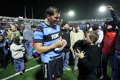 270925 - Cardiff Rugby v Emirates Lions - United Rugby Championship - Teddy Williams of Cardiff with fans at full time