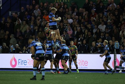 270925 - Cardiff Rugby v Emirates Lions - United Rugby Championship - Josh McNally of Cardiff wins the line out
