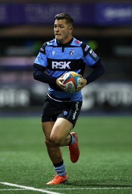 270925 - Cardiff Rugby v Emirates Lions - United Rugby Championship - Callum Sheedy of Cardiff 